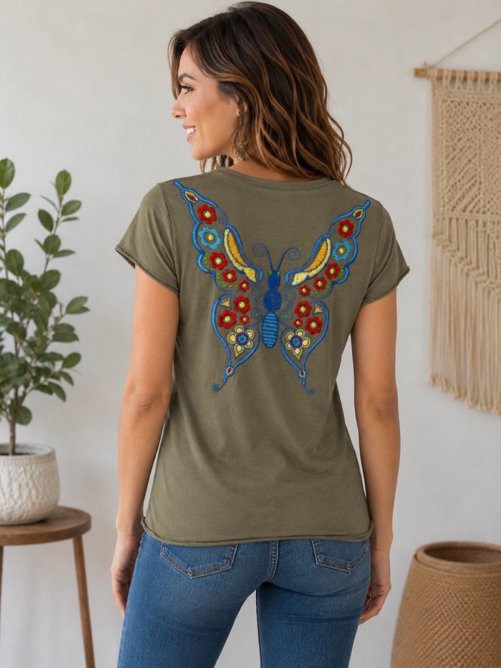 Johnny Was JWLA Papillon Butterfly Hand Embroidery Olive Green Tee T Shirt - Picture 4 of 6
